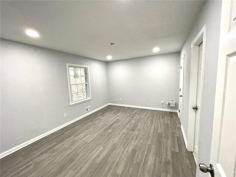 Bedroom 1 - 1695 Buford Dr