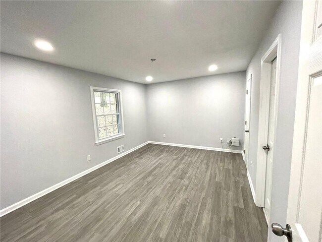 Bedroom 1 - 1695 Buford Dr