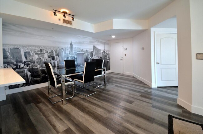 Building Photo - 110 N Federal Hwy