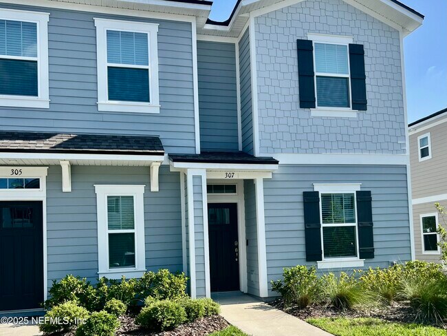 Primary Photo - 307 Annies Pl