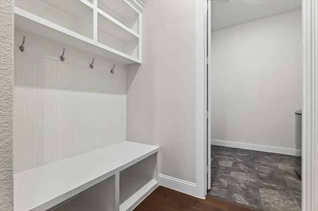 Building Photo - 4825 Secluded Ct