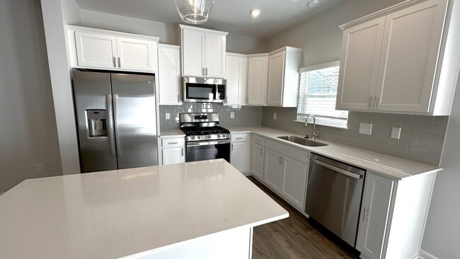 Building Photo - 236 Santorini Wy