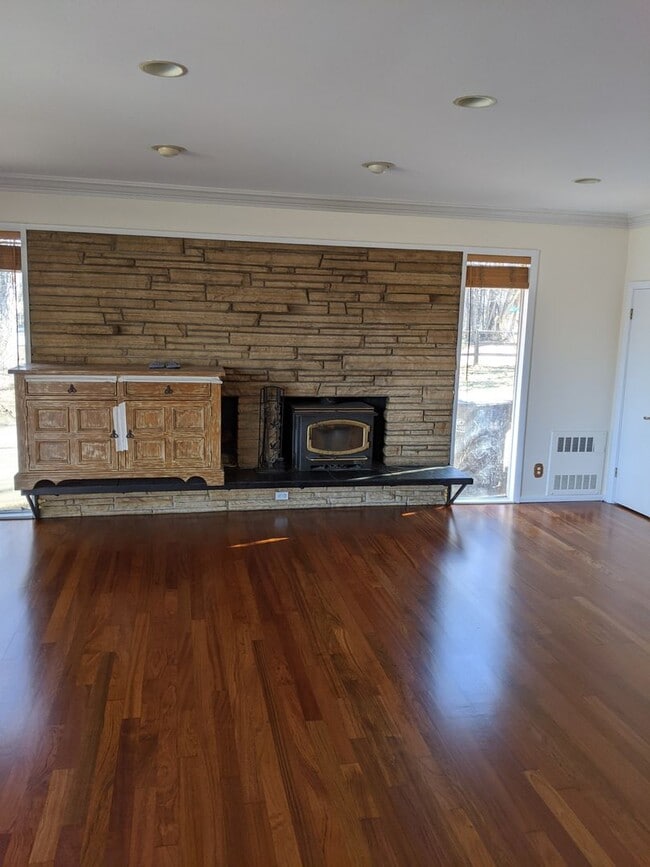 Building Photo - Beautiful Boulder Country Home - 4 Bed/2 Bath - Available July 3rd!