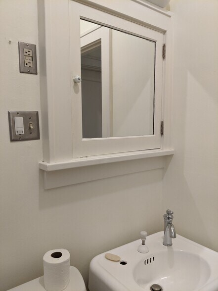 Built-in medicine chest - 221 NW 28th St