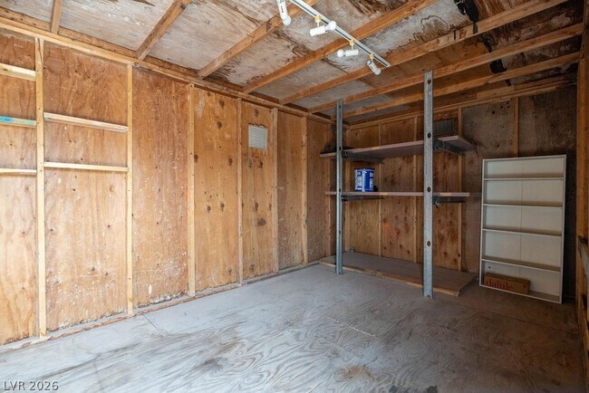 Building Photo - 4880 Dorrell Ln