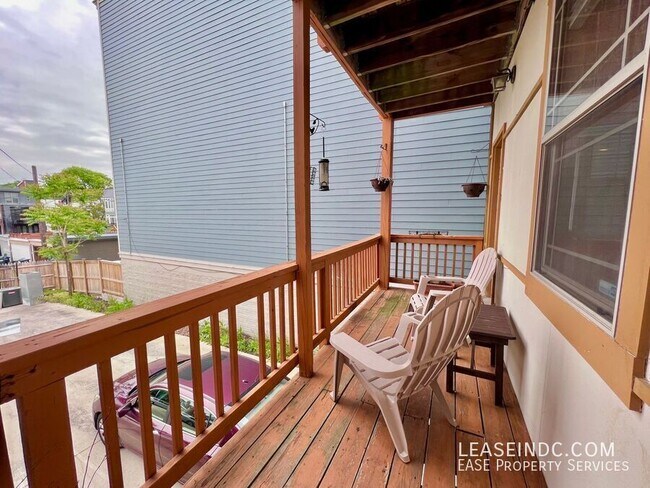 Building Photo - 3573 Warder St NW