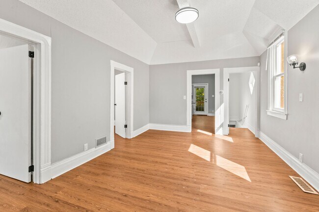 Building Photo - 3940 Arbor