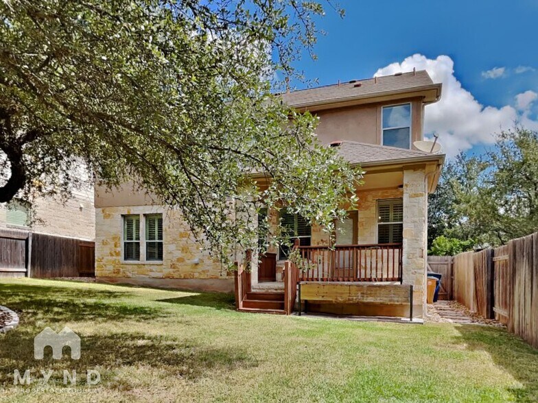 Building Photo - 8009 Levata Dr