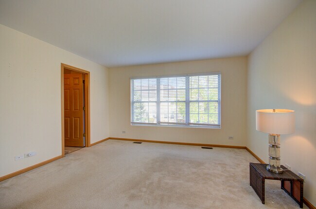 Building Photo - 355 Grape Vine Trail