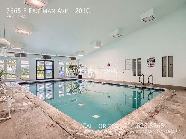 Building Photo - Charming 3-Bed, 2-Bath Condo with Prime Lo...