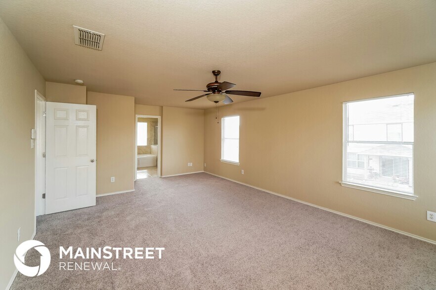 Building Photo - 3823 Copinsay Ave