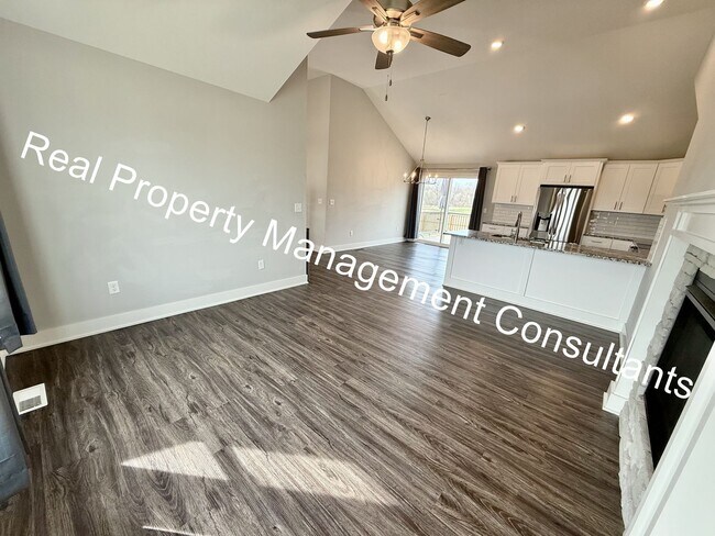 Building Photo - $500 off Move In Special on 4-bedroom, 3-b...