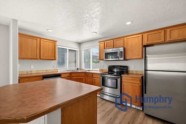 Building Photo - Beautiful home in Valley Green Subdivision in Meridian