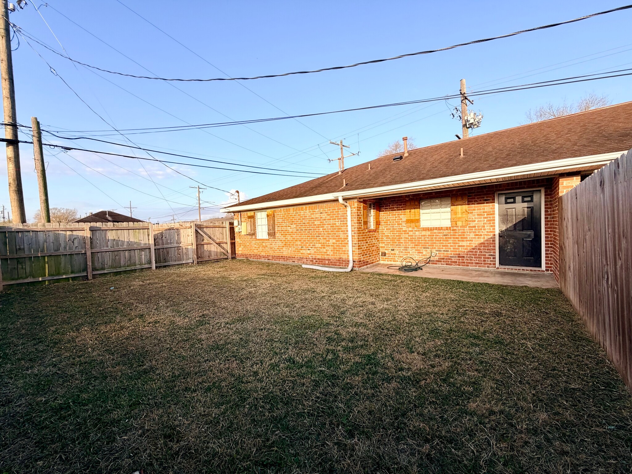 Building Photo - 237 Nederland Ave