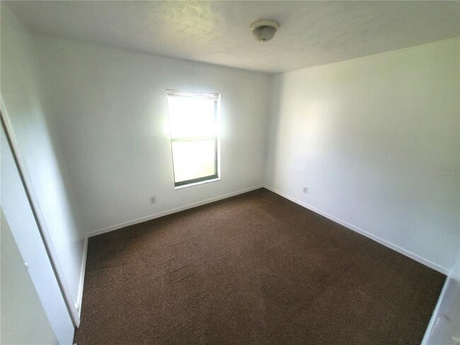 Building Photo - 9325 SE 119th Ln