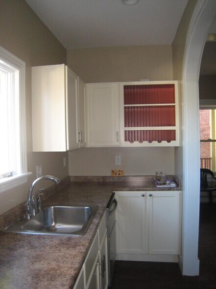 kitchen -01 - 67 Market St