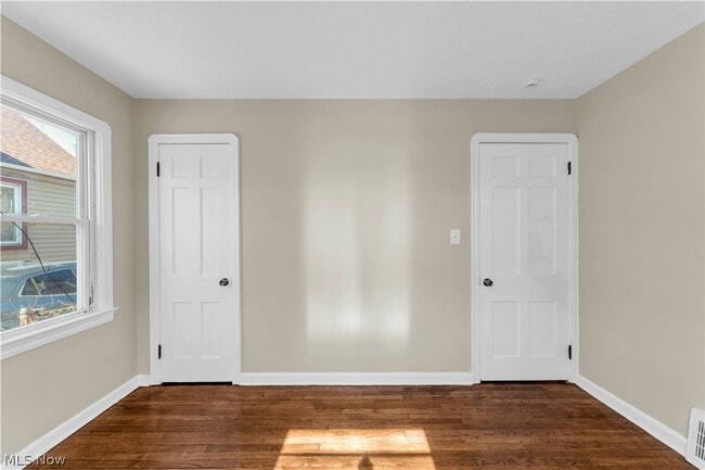 Building Photo - 12004 Mortimer Ave