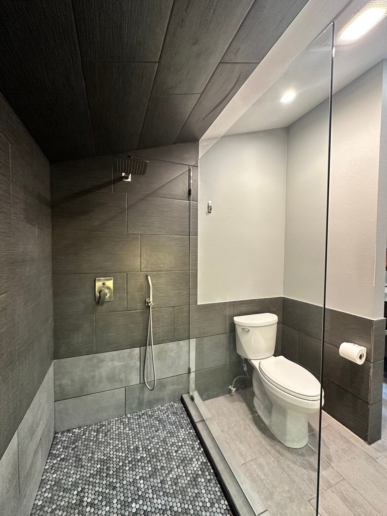 Building Photo - 1350 Camino Cristobal