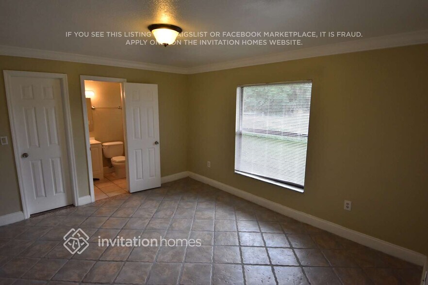 Building Photo - 714 Hamster Ct