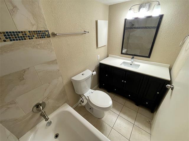 Building Photo - 6026 Birchbrook Dr