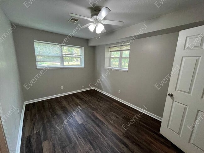 Building Photo - 1660 Chattanooga Valley Rd