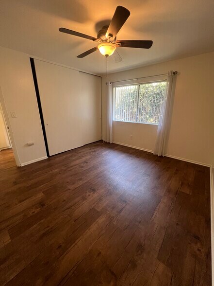 Building Photo - 15622 Pasadena Ave