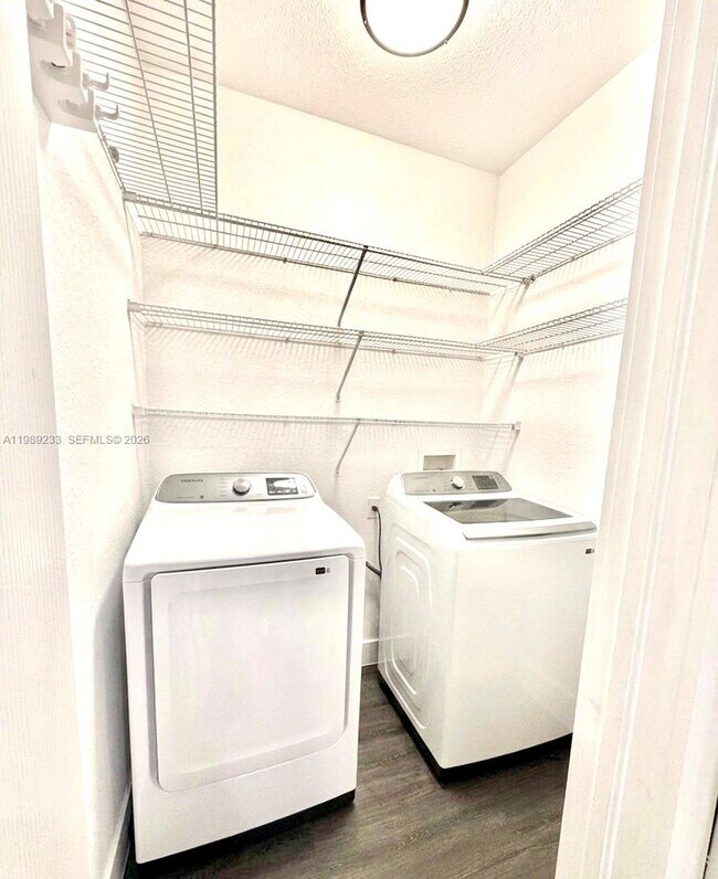 Building Photo - 4237 SW 164th Path