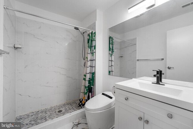 Building Photo - 18533 Boysenberry Dr