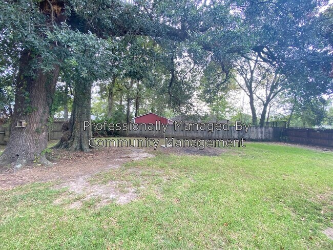 Building Photo - 40291 LA-42
