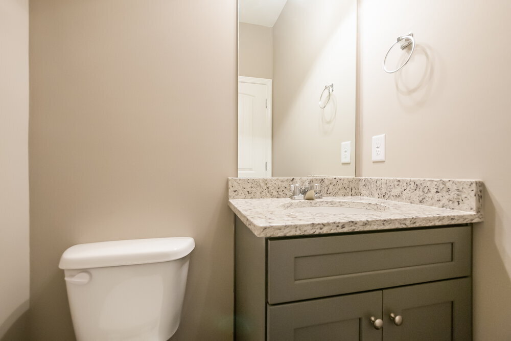 Building Photo - 619 Fieldcrest Dr