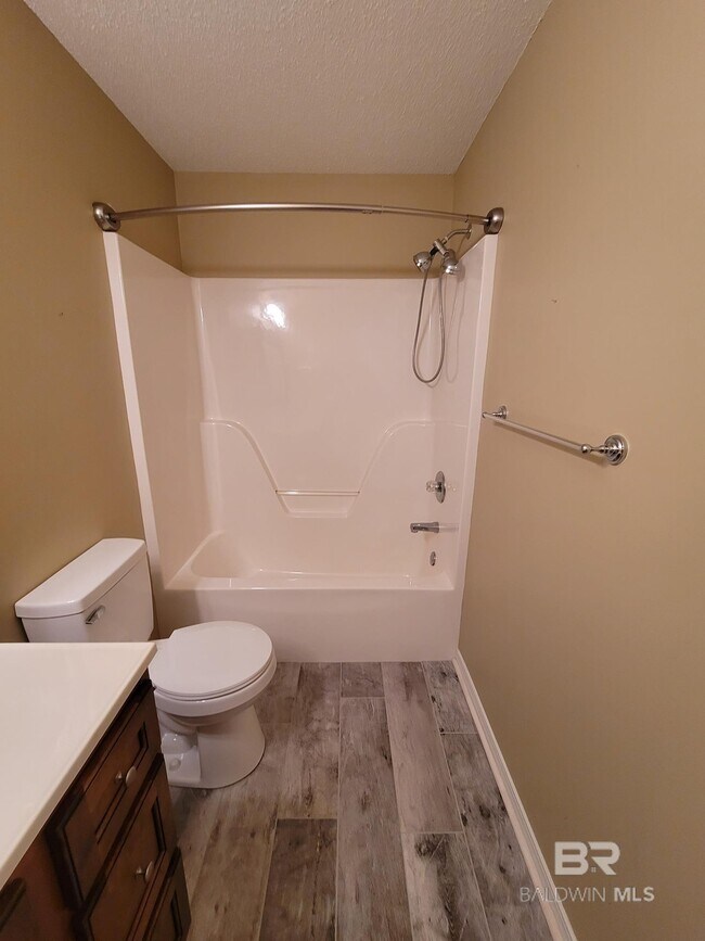 Building Photo - 22410 Beaver Creek Ln