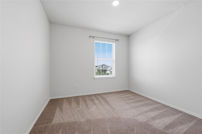 Building Photo - 316 Stone Water Ln