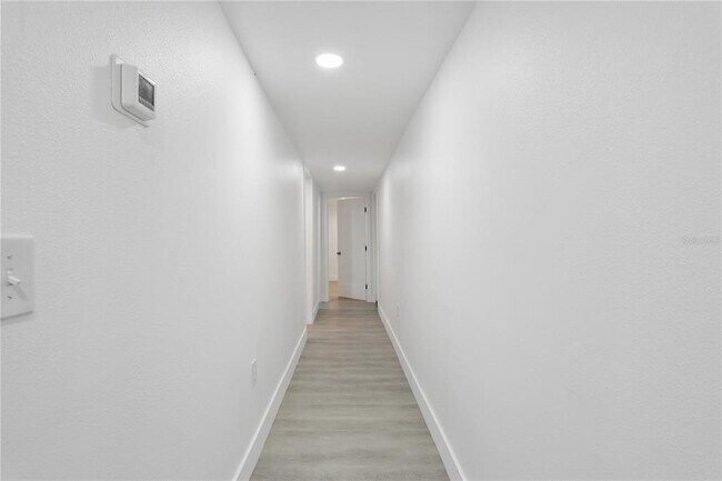 Building Photo - 1605 8th St