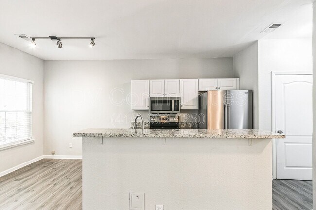 Building Photo - 2817 Windsor Forrest Ct