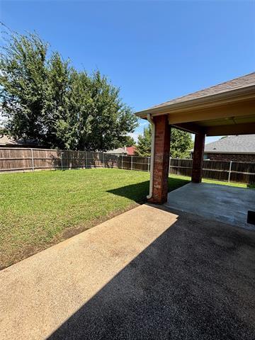 Building Photo - 1412 Santos Dr