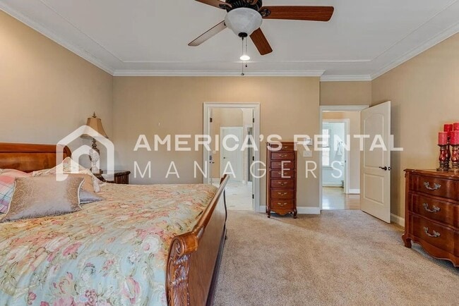 Building Photo - Deposit Pending! - Private Estate Living on Over 3 Acres! Available to view NOW!