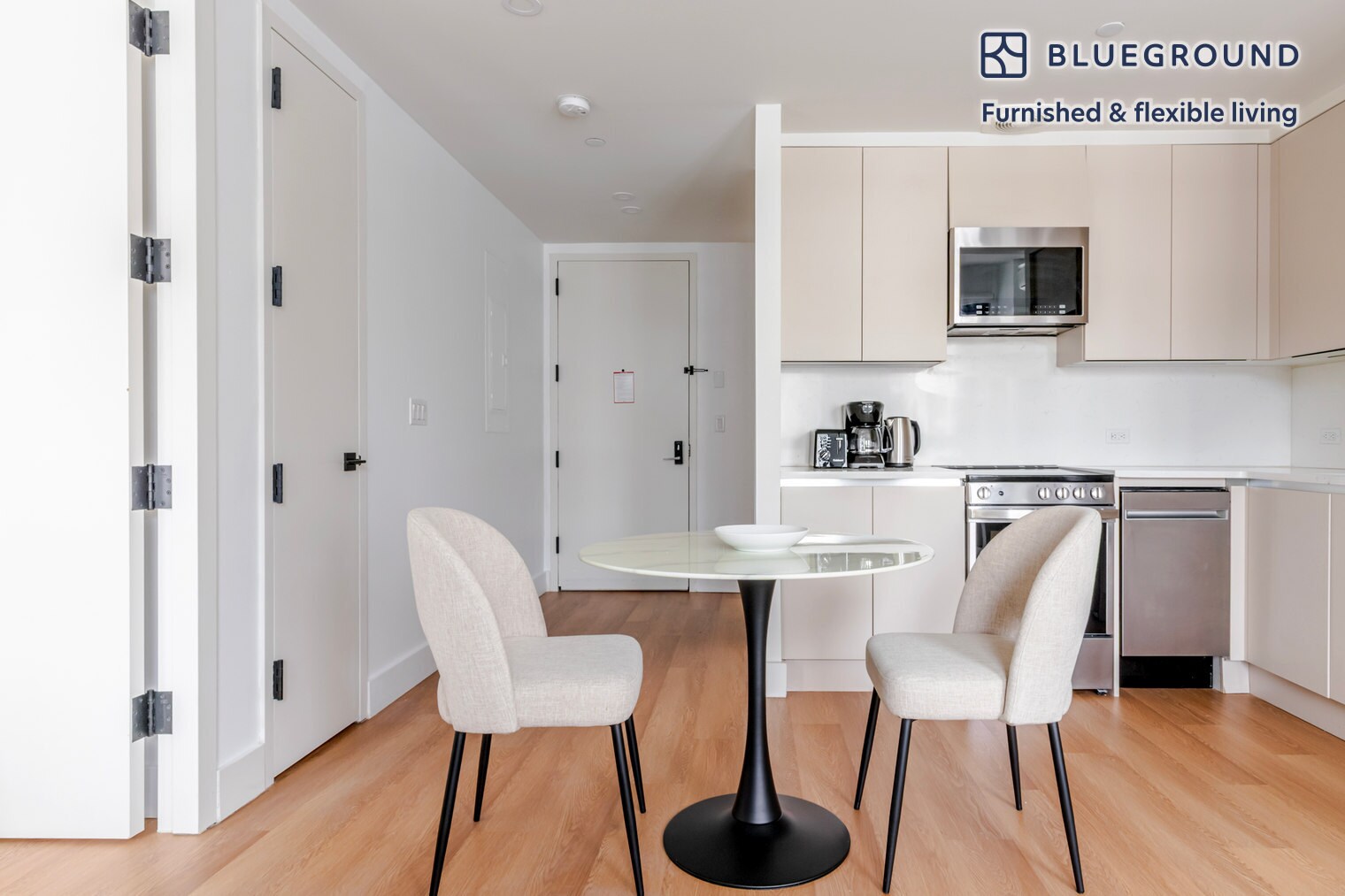 Building Photo - 130 Hope St