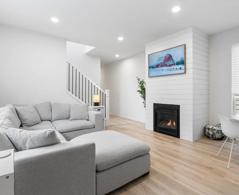 Building Photo - 11246 SW 53rd Ave