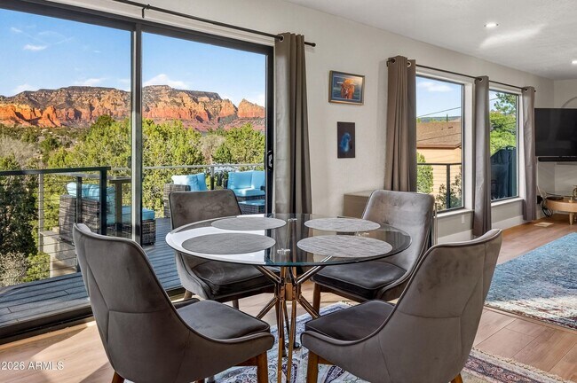 Building Photo - Spectacular, Panoramic Red Rock Views in West Sedona