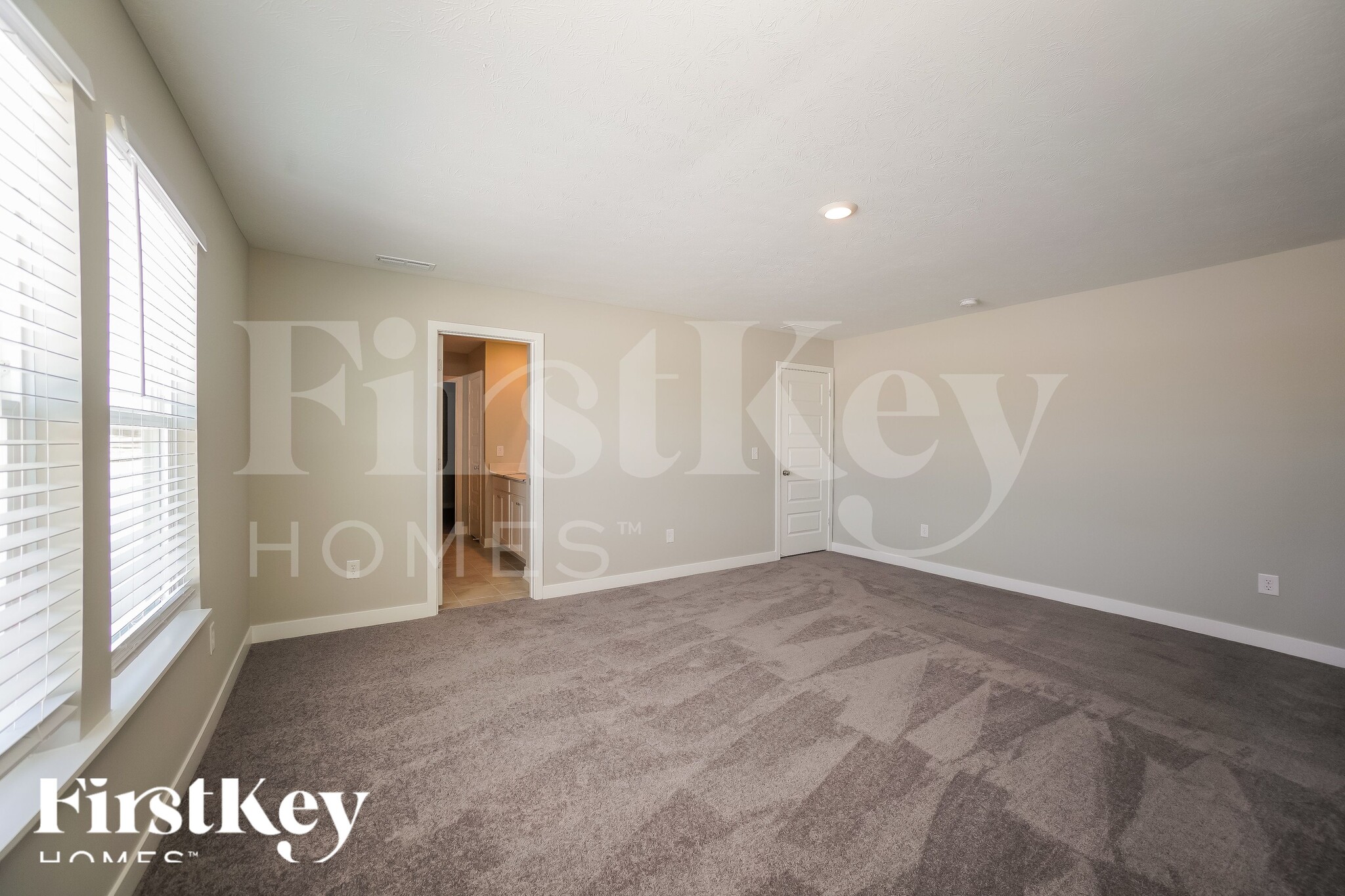 Building Photo - 2285 S Bingham Pl