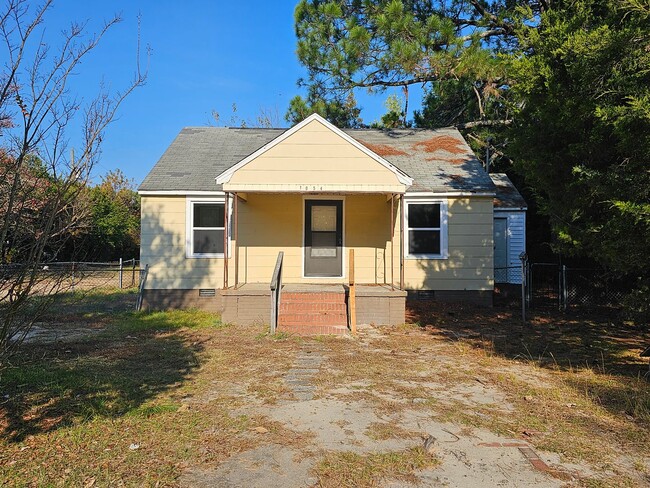 Primary Photo - Shaw Heights- Bernadine Street