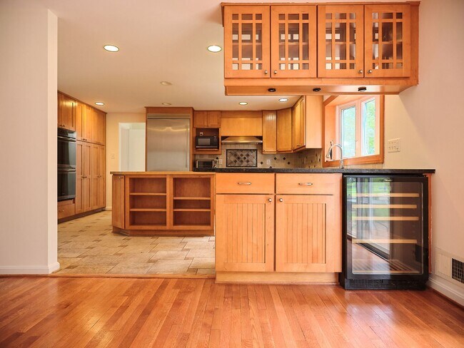 Building Photo - 9124 Copenhaver Dr