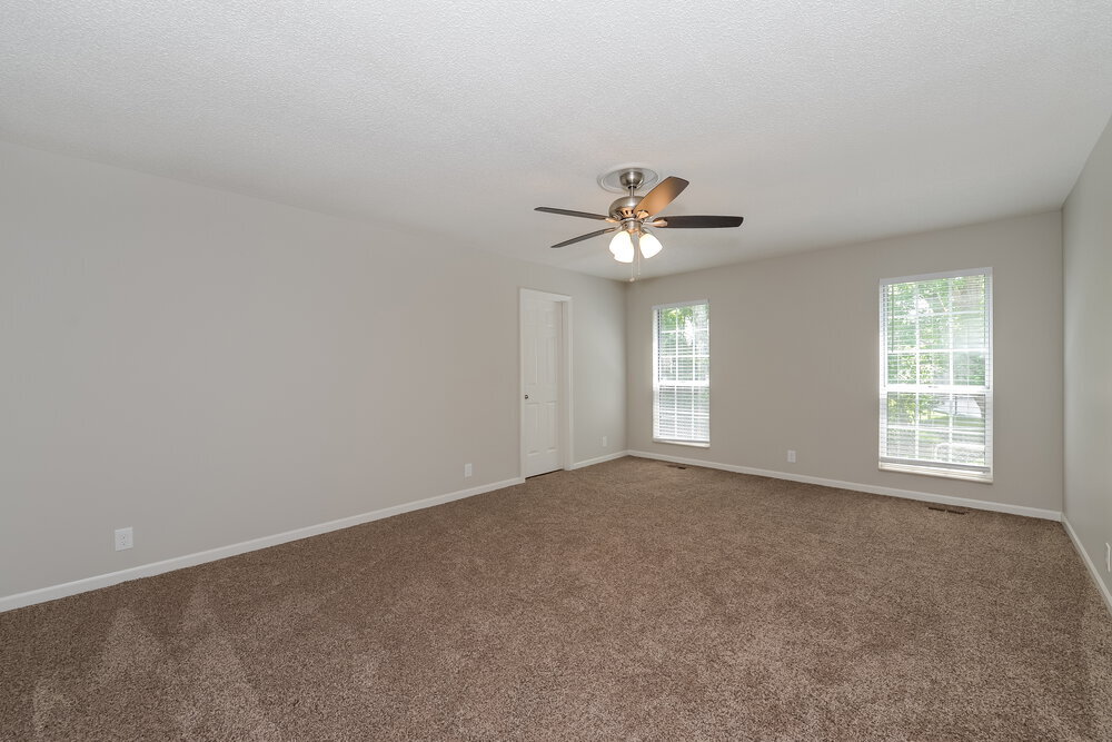 Building Photo - 3933 Hillshire Dr