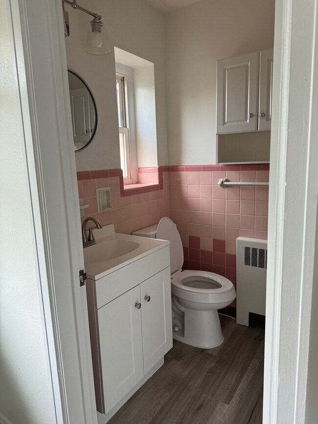 Building Photo - 3148 Werk Rd