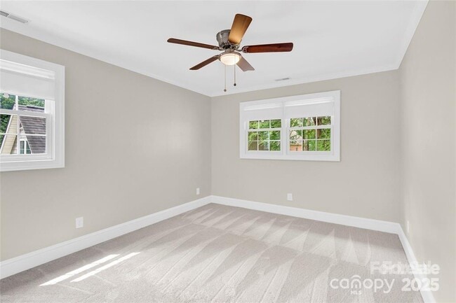 Building Photo - 832 Kemp Rd