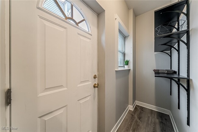 Building Photo - 11204 Clifton Blvd