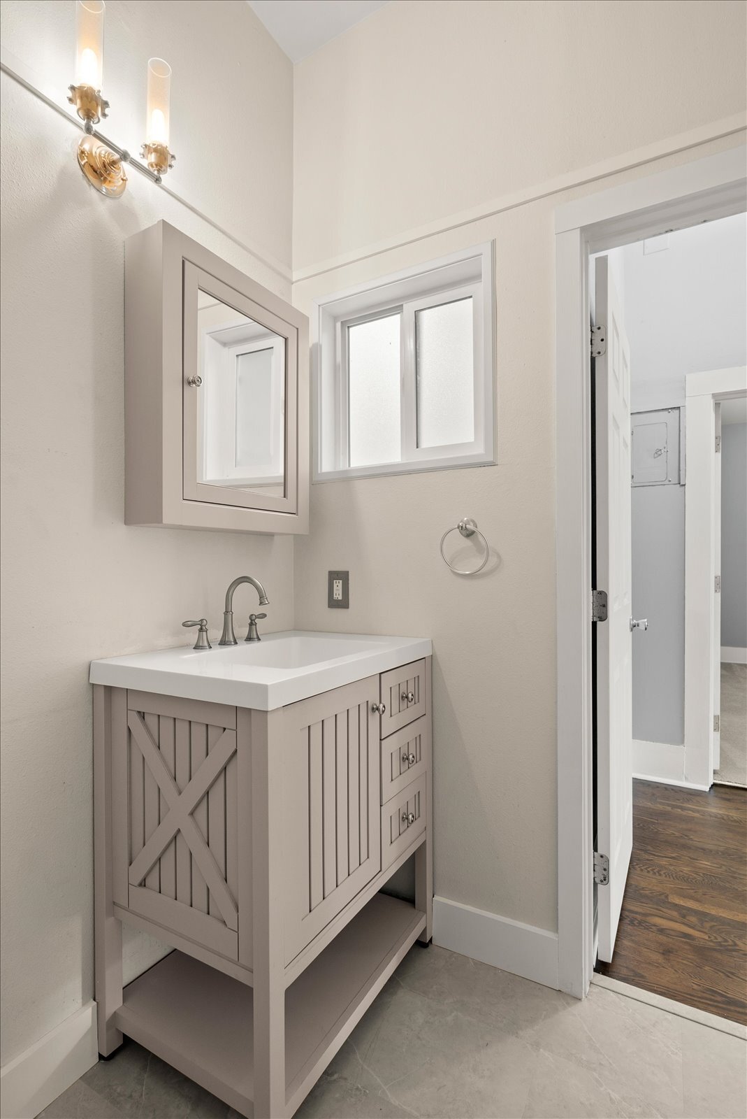 Building Photo - 8633 Wabash Ave S