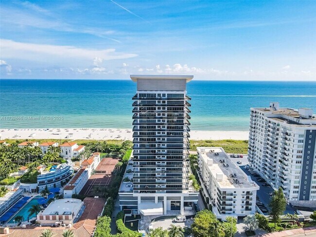 Building Photo - 5875 Collins Ave