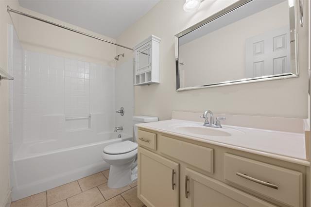 Building Photo - 7103 Camp Creek Dr