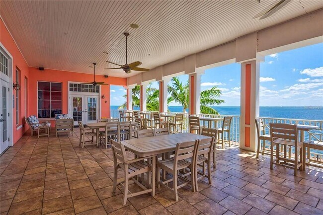 Building Photo - 4805 Cobia Dr SE